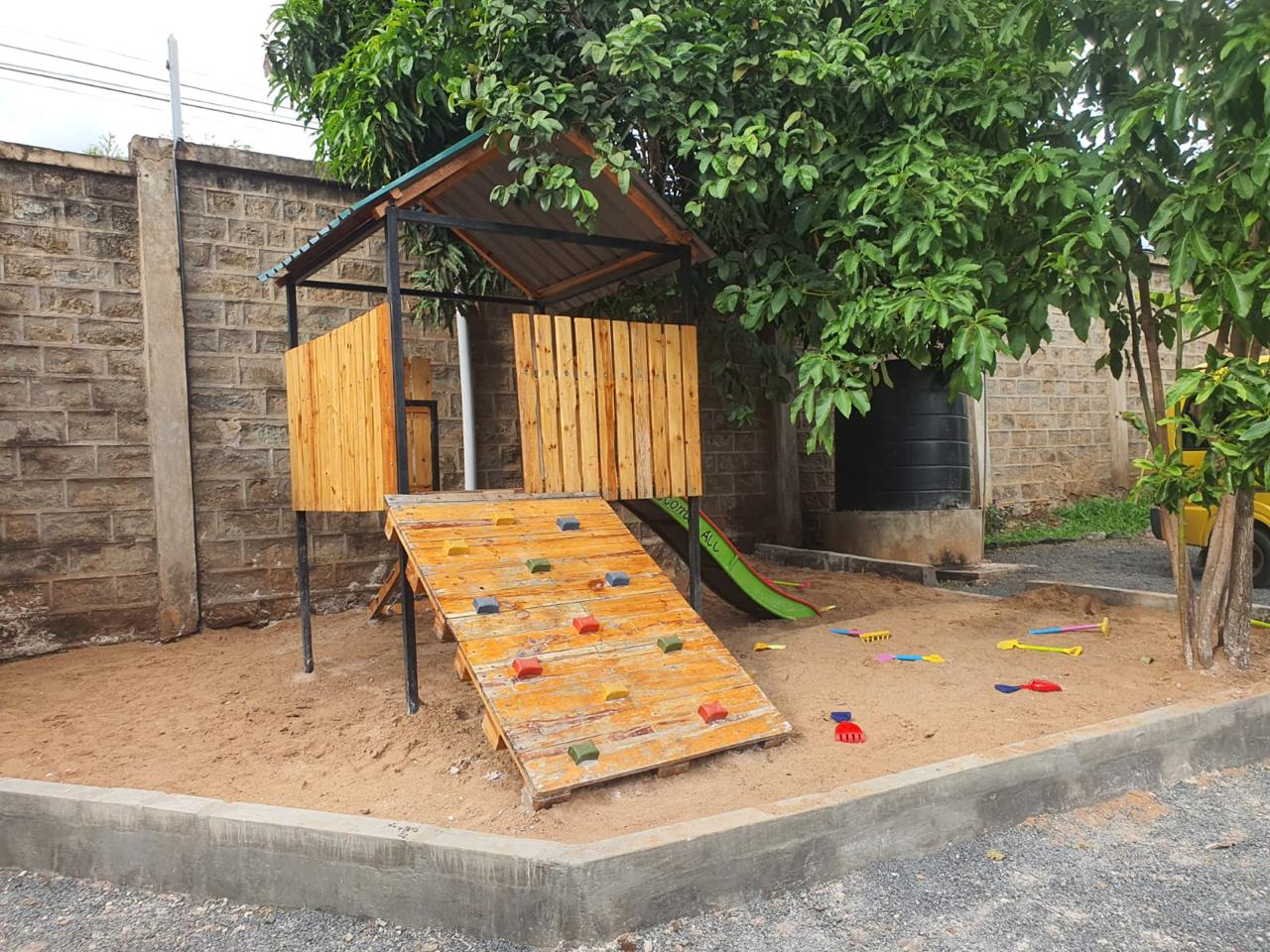 Wooden climbing frame play structure